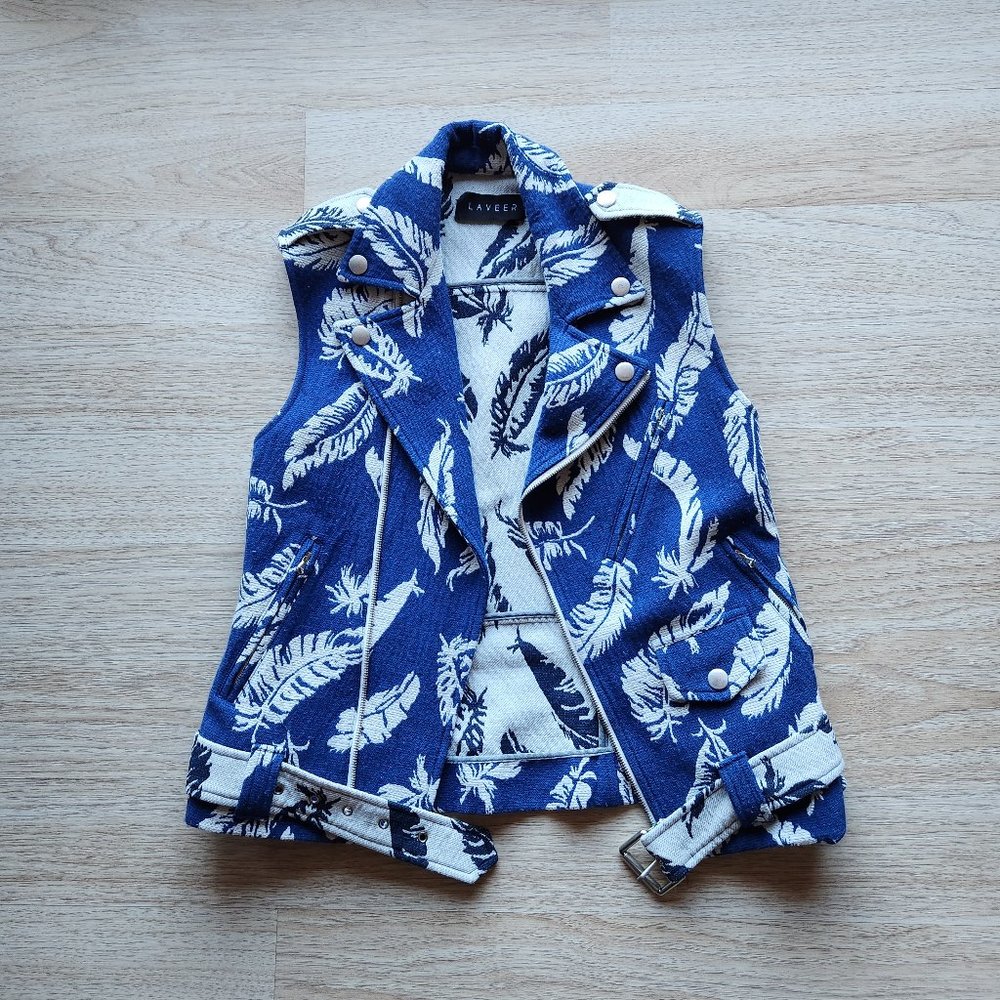 Laveer Feather Belt Moto Biker Vest Jacket Zip Pocket Blue White